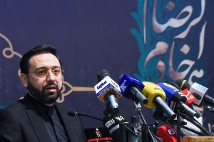 قائم مقام تولیت آستان قدس: مردم ایران “خادم‌الرضا” می‌شوند