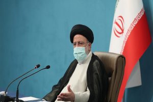 دستگاه‌های مربوطه زمینه سفر آسان و ارزان زائران به اماکن زیارتی خارج و داخل کشور را فراهم کنند