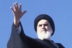 نگاهی به سخنان امام خمینی(ره) در مورد “ورود نظامیان به سیاست”