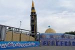 رونمایی موشک راهبردیِ برد بلند و نقطه زن خرمشهر ۴