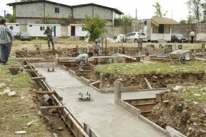 عملیات اجرایی ساخت پست شهرک صنعتی صومعه سرا آغاز شد