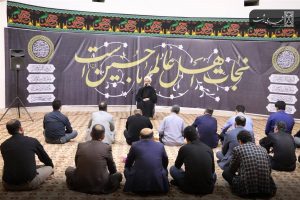 برگزاری مراسم پرفیض زیارت عاشورا همزمان با سوم حضرت اباعبدالله الحسین(ع) در شهرداری رشت