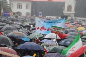 حضور شهردار رشت ،رئیس و اعضای شورای اسلامی در راهپیمایی یوم الله سیزدهم آبان