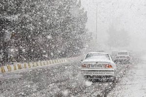تداوم بارش برف در اغلب محورهای مواصلاتی گیلان