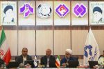 دکتر اسحق جمال امیدی مدیر عامل و نائب رئیس هیئت مدیره شرکت سیمان خزر در حاشیه نشست شورای اداری شهرستان رودبار درسالن همایش شهید ملکی سیمان خزر