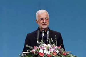 تعامل با مردم به معنای گفتوشنود توأم با احترام است