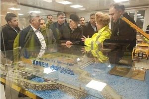 بازدید نماینده رئیسجمهور در هماهنگی اجرای سیاست های کلی توسعه دریامحور از مجتمع بندری آستارا