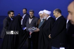 حجتالاسلام والمسلمین محسنی اژهای در بدو ورود به استان گیلان:امیدواریم با ظرفیتهای عظیم مردمی و طبیعی که در استان وجود دارد بتوانیم با همراهی مسئولان استانی و دولتی، گامهایی را در جهت رفع مسائل این استان برداریم