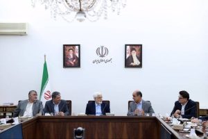 عارف در نشست استاندار و مجمع نمایندگان گیلان؛گیلان سرزمین کشاورزی، گردشگری و زیبایی است | زمان آن رسیده که در تجارت با کشورهای همسایه بدرخشد