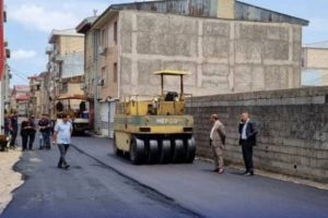 با هدف بهسازی و تسهیل در تردد؛عملیات آسفالت معابر منطقه حمیدیان رشت آغاز شد