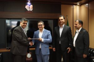 دیدار مدیرکل بنیاد مسکن انقلاب اسلامی استان گیلان با مدیر شعب بانک ملت استان