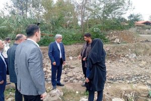 فرماندار شهرستان رشت؛ اولویت ما تکمیل پروژه‌های نیمه‌تمام و پاسخ به نیازهای ضروری مردم است