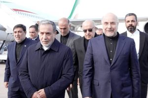 قالیباف و عراقچی در دوحه هستند | تمرکز گفت‌وگوها روی تنگه هرمز و ذخایر اورانیوم