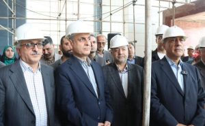 بازدید معاون اجرایی رئیس جمهور و استاندار گیلان‌ از بیمارستان در حال احداث لاکان رشت