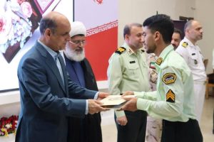 آیین تجلیل از حافظان و قاریان قرآن کریم نیروی انتظامی گیلان