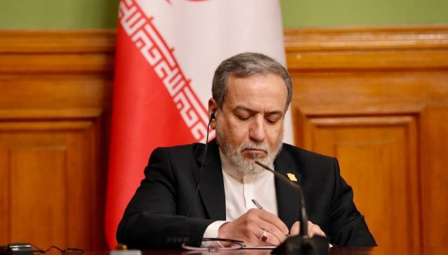 هشدار صریح عراقچی به ترامپ: توافق شرافتمندانه یا شکست راهبردی بزرگ‌تر
